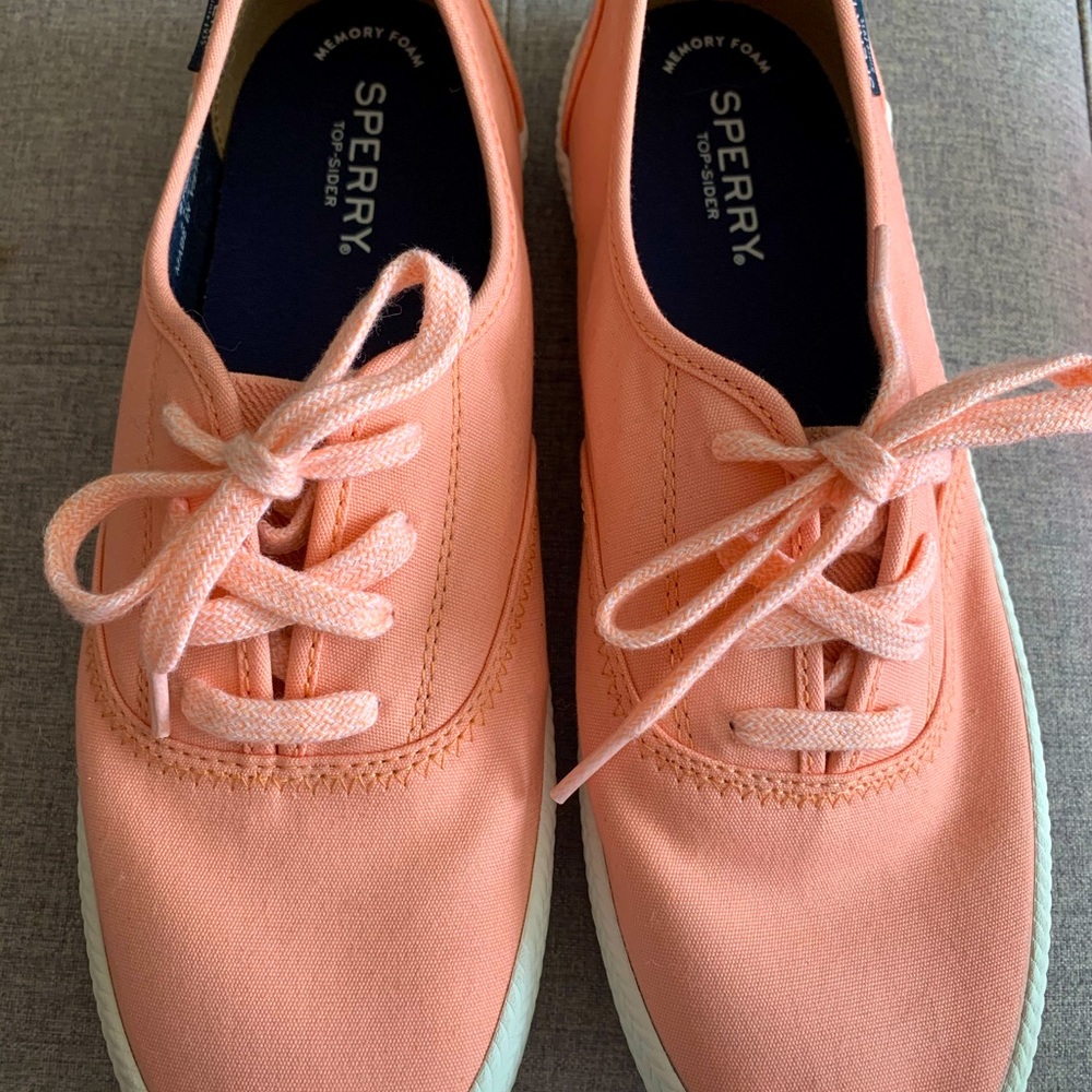 Sperry Sneakers